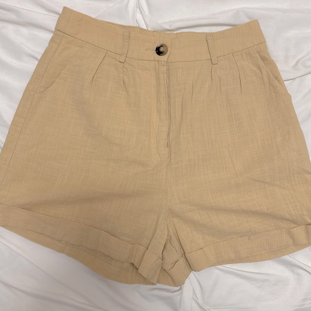 Double lined tan shorts